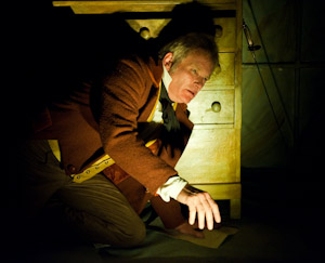 The Ragged Lion - lighting design by ANDREW WILSON